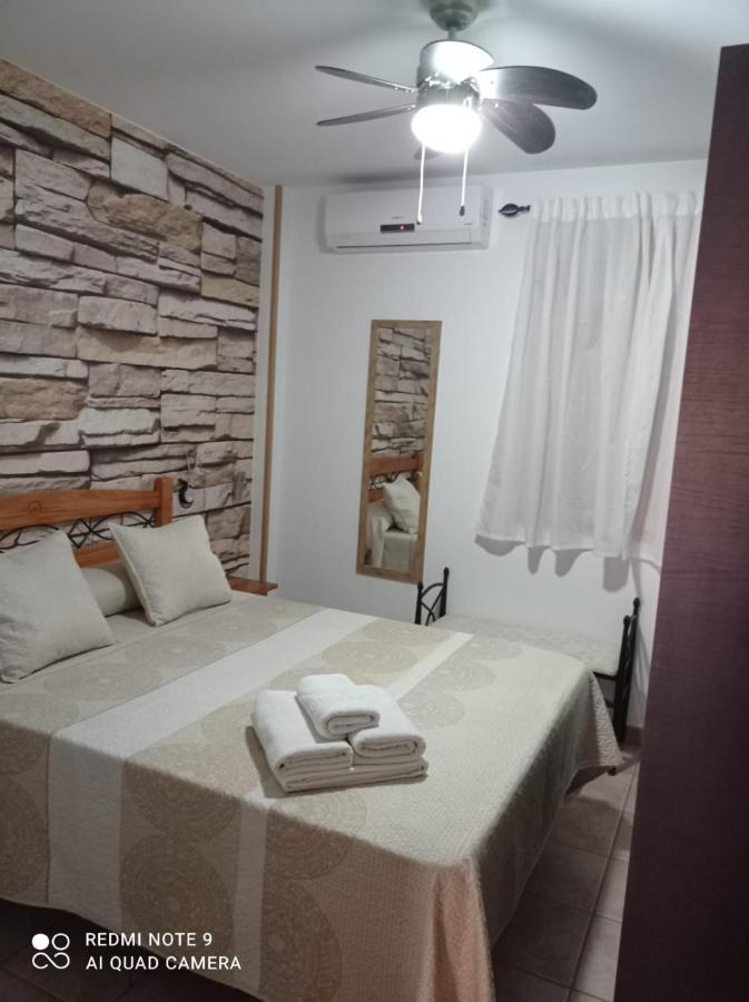 Vivienda Rodriguez Appartement Arroyo Frio Buitenkant foto